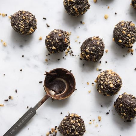 Brazilian Chocolate Fudge Candies (Brigadeiros)